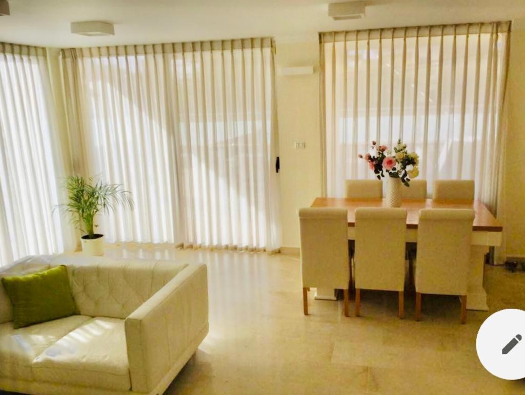 Villa Glamour Eilat Family Only Esterno foto